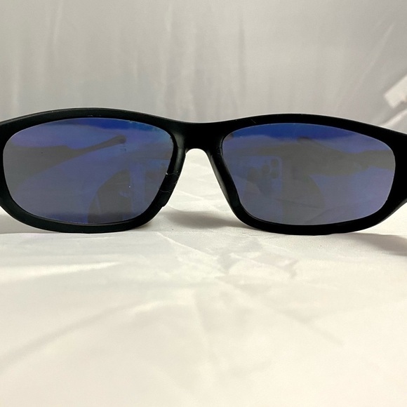 Foster Grant Fast Lane AH1220 CGR sunglasses - Picture 7 of 11